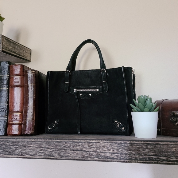 Balenciaga - Picture 4 of 7